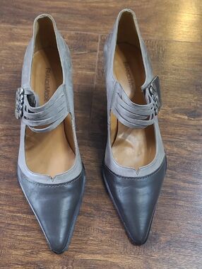 FranceMode Gray Pointed Mary Jane Pumps Made In France Size 38 Or 7.5